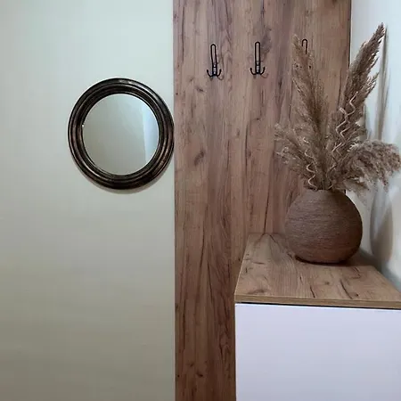 Apartment Skampini Qerret *