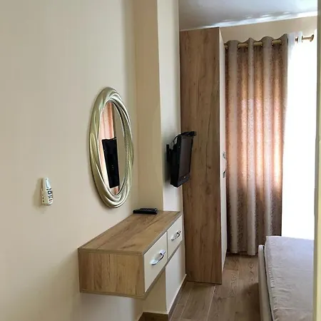 Skampini Qerret Apartamento *